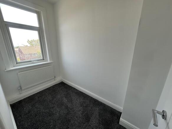 3 bed Terraced for sale Image 9