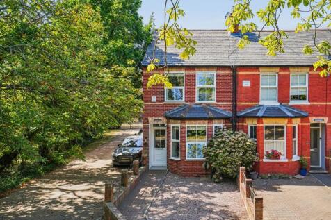 Parsonage Lane, Farnham Common, SL2