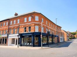 4, Bush Place, St Georges Yard, Farnham GU9 7PL