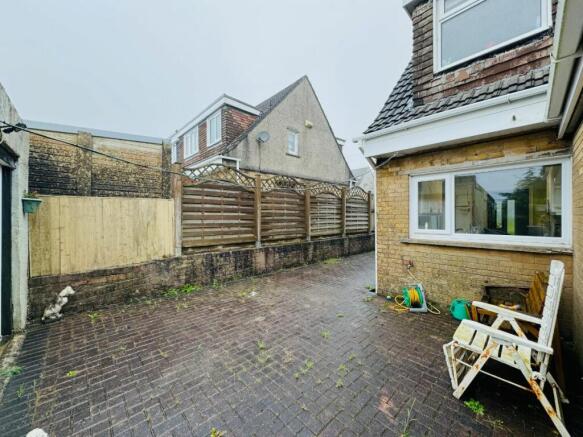 Photo 26
