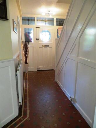 ENTRANCE HALLWAY