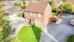 21, Juniper Close, Leicester LE3 3JX