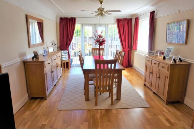 Living / Dining Room