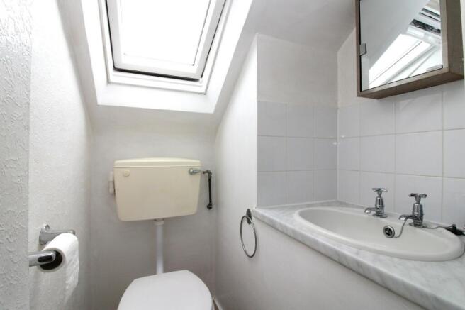 Bedroom 2 En Suite WC