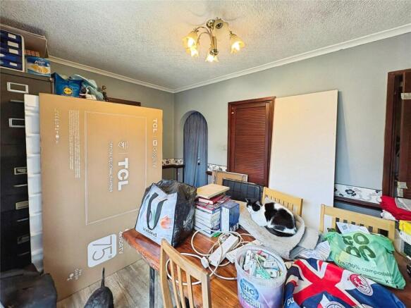 3 bed Semi-Detached for sale Image 11