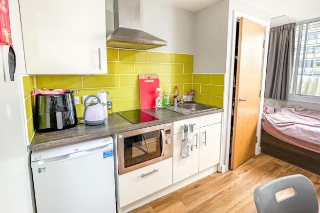 309 Maid Marion House , Maid Marion Way, Nottingham, NG1 6BJ