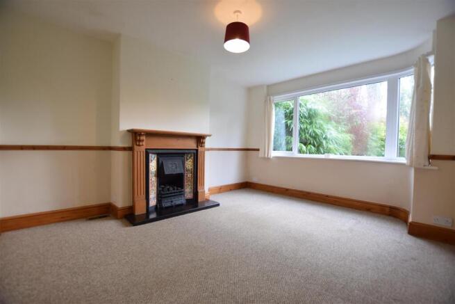 3 bed Semi-Detached to rent Image 6
