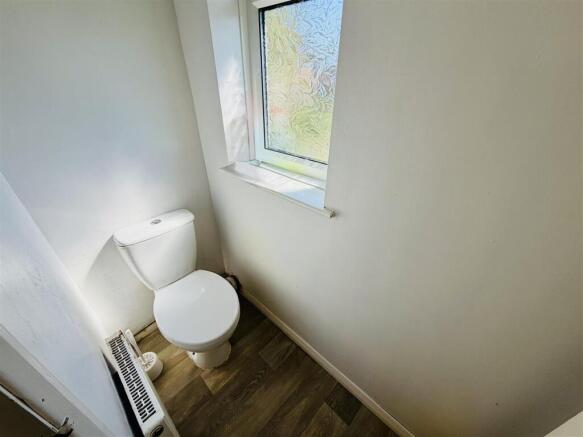 3 bed Terraced for sale Image 12