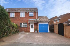28, Springbanks Way, Northampton NN4 0QA