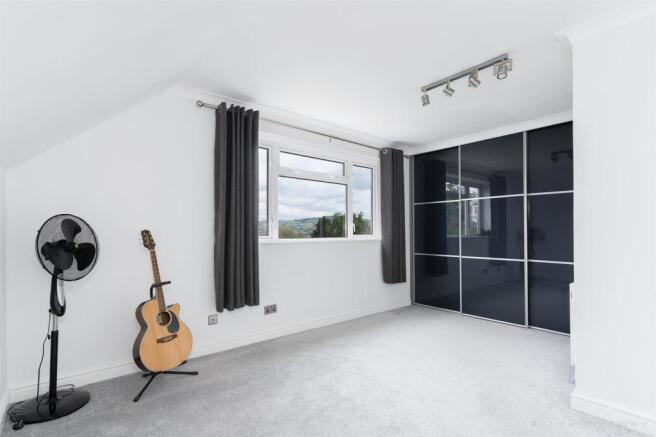 14 Corbett Crescent, Caerphilly-SWPP-WEB-29.jpg