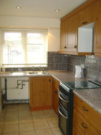 KITCHEN 1