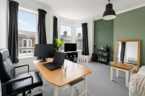 First Floor Flat, 137, Malefant Street, Cathays, Cardiff CF24 4QF