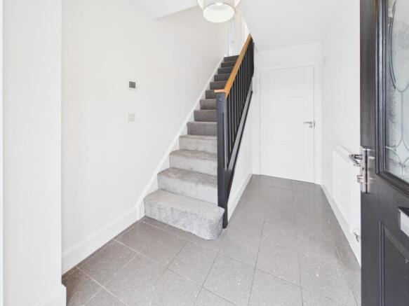 Burnet Crescent, Holytown, Motherwell, North Lanarkshire photo 4