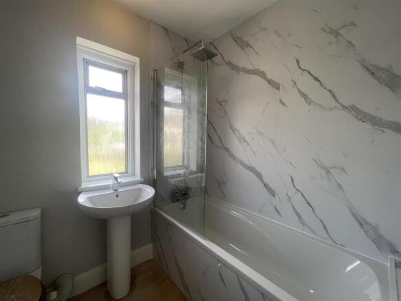 Bathroom.jpeg