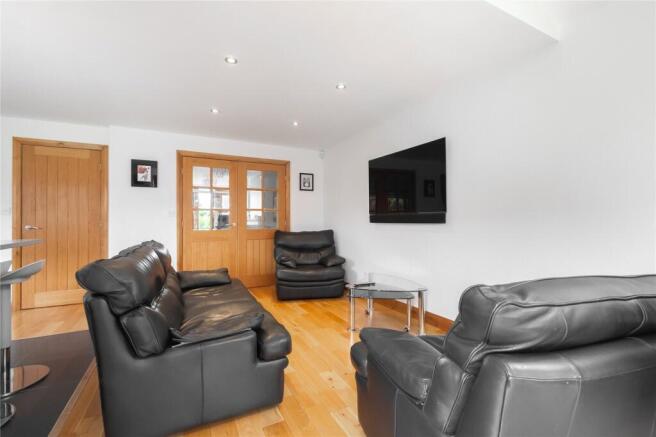 4 bed Detached for sale Image 12