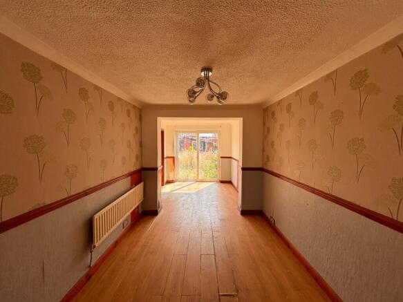 3 bed Semi-Detached for sale Image 5