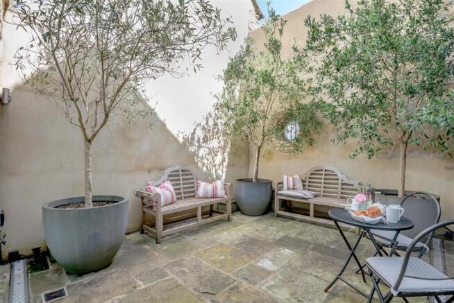 Outside - Courtyard Garden.jpg