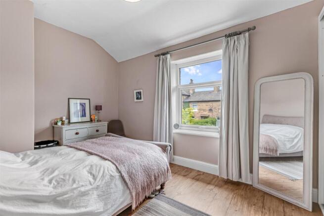 2 bed Terraced for sale Image 9