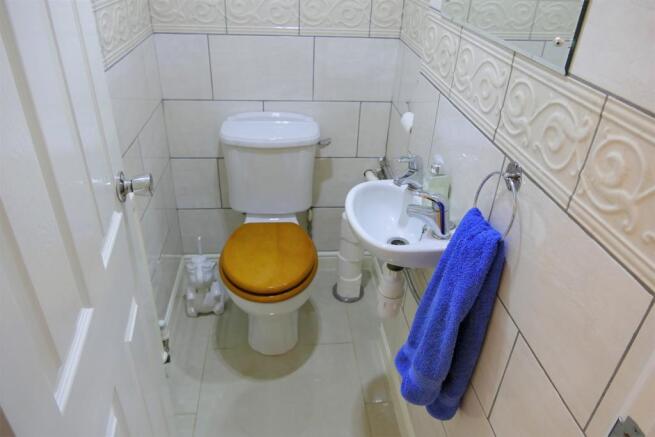 Cloakroom/WC