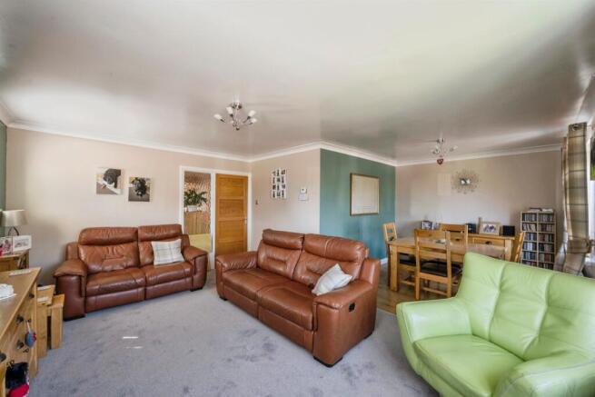 3 bed Detached Bungalow for sale Image 6