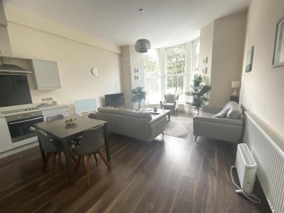 2 bed Not Specified to rent Image 6