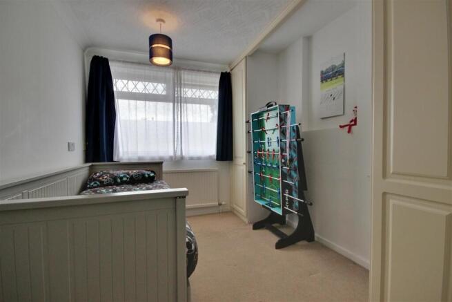 3 bed Terraced for sale Image 12