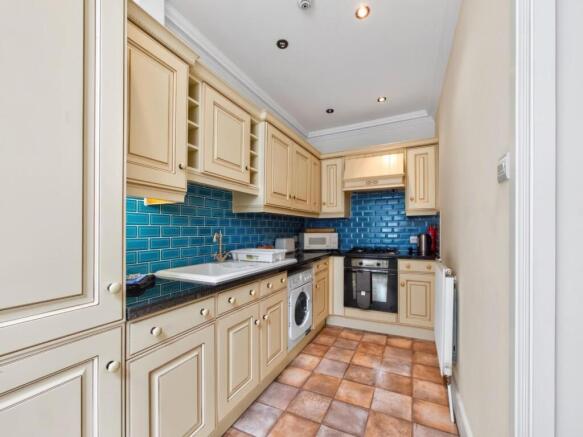 1 bed Flat for sale Image 8