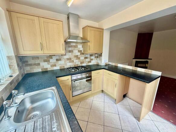 Kitchen: