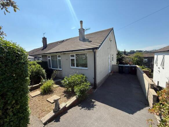 2 bed Semi-Detached Bungalow for sale Image 9