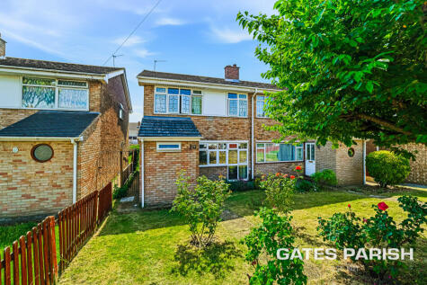 Gull Walk, Hornchurch, RM12