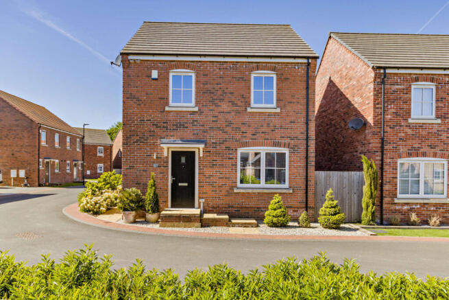 3 bed Detached for sale Image 9