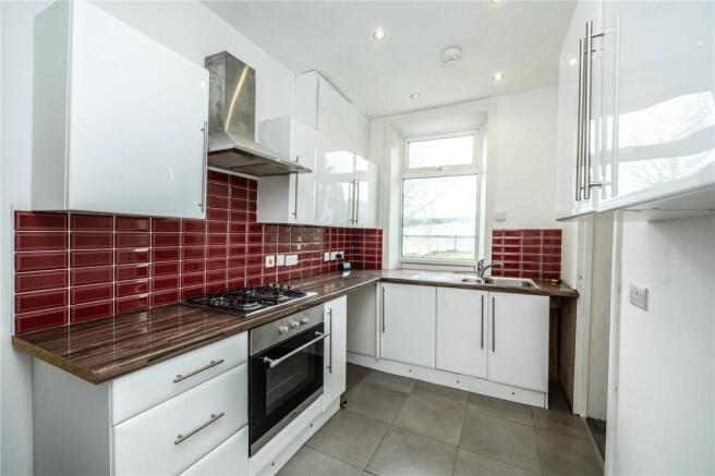 3 bed Terraced for sale Image 6