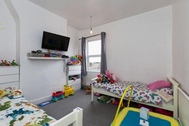 Bedroom 1 (Double)