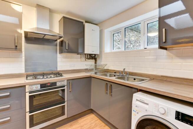 10 London Terrace Kitchen (2)