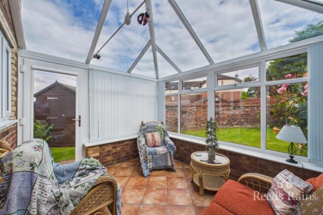 2 bed Semi-Detached for sale Image 5