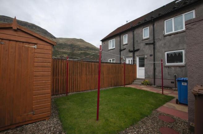 Rear garden (3)