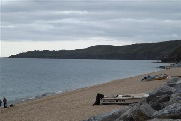 Beesands beach