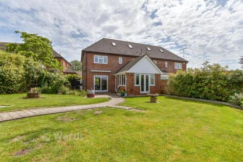 Tilden Close, High Halden, Kent
