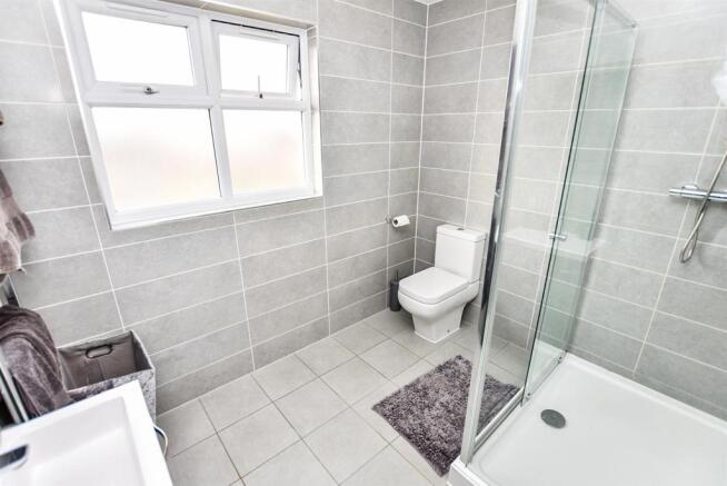Bedroom One En-Suite