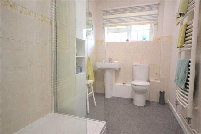 Family Shower Room