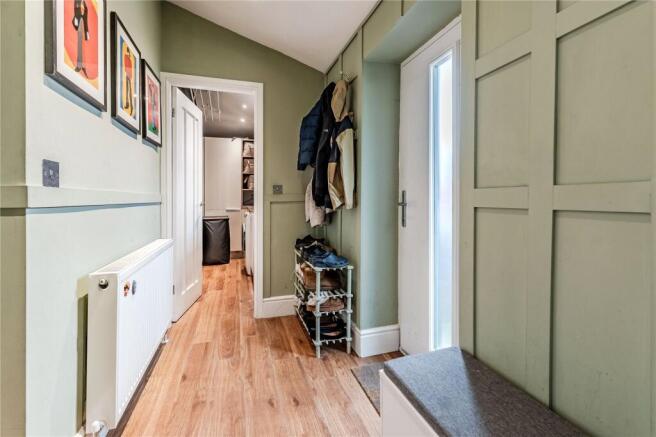4 bed Semi-Detached for sale Image 10