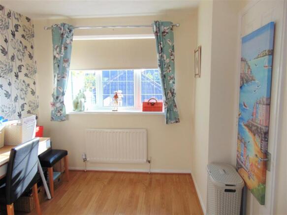 Bedroom 4.JPG