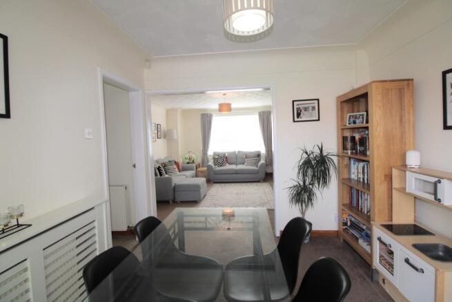 Open plan lounge diner
