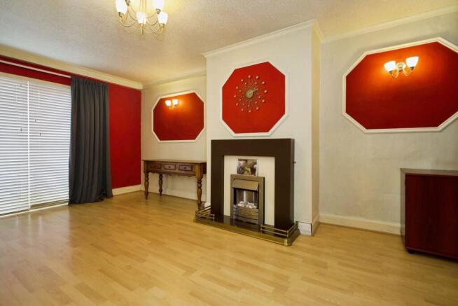 3 bed Terraced for sale Image 4