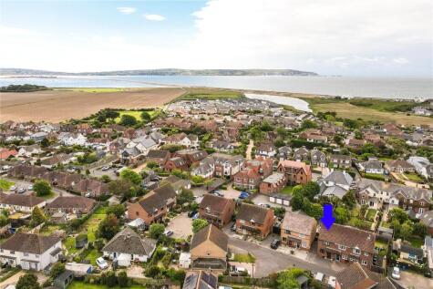 Champion Close, Milford on Sea, Lymington, Hampshire, SO41