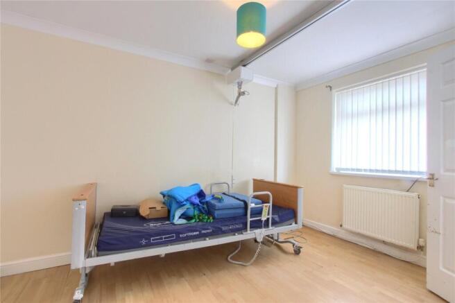 2 bed Bungalow for sale Image 4
