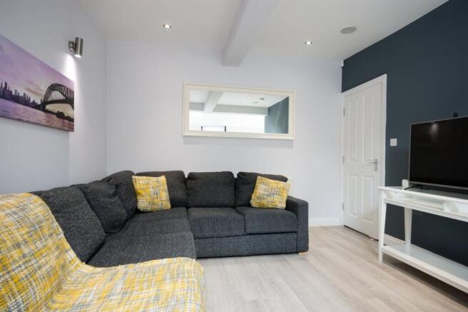 Open Plan Kitchen and Lounge