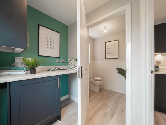 4 bed Detached for sale Image 7