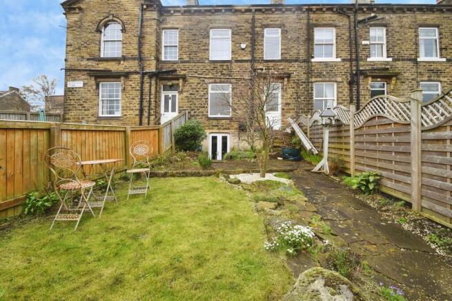 4 bed Terraced for sale Image 4