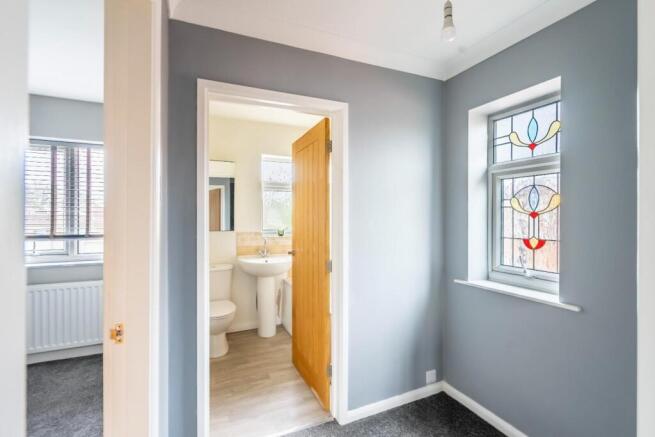 2 bed Semi-Detached for sale Image 7
